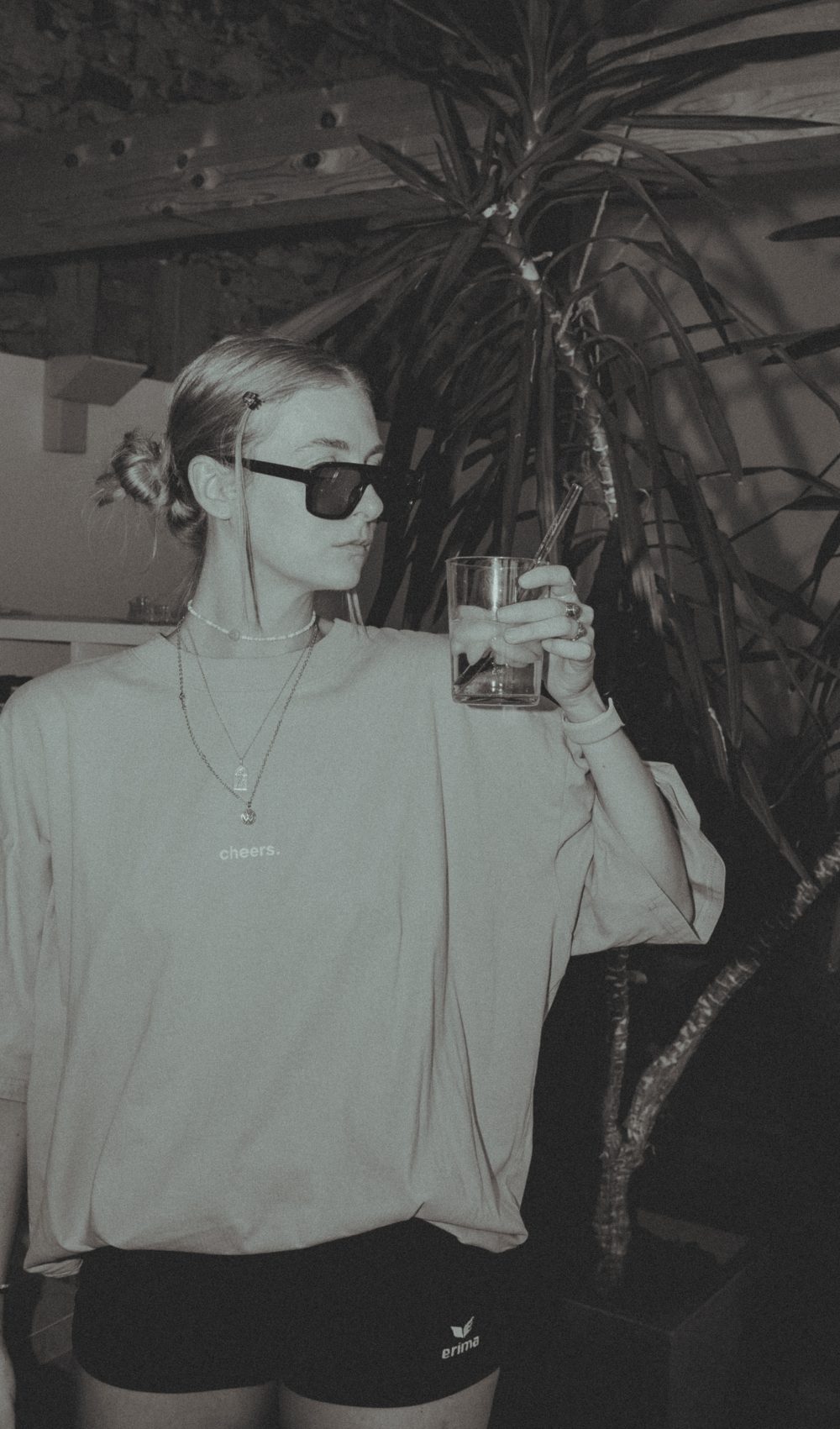cheers · Oversized Unisex Shirt · steingrau