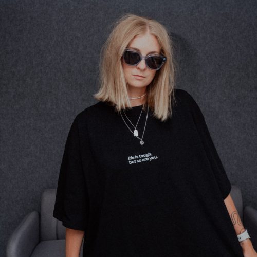 TOUGH · Oversized Unisex Shirt · schwarz
